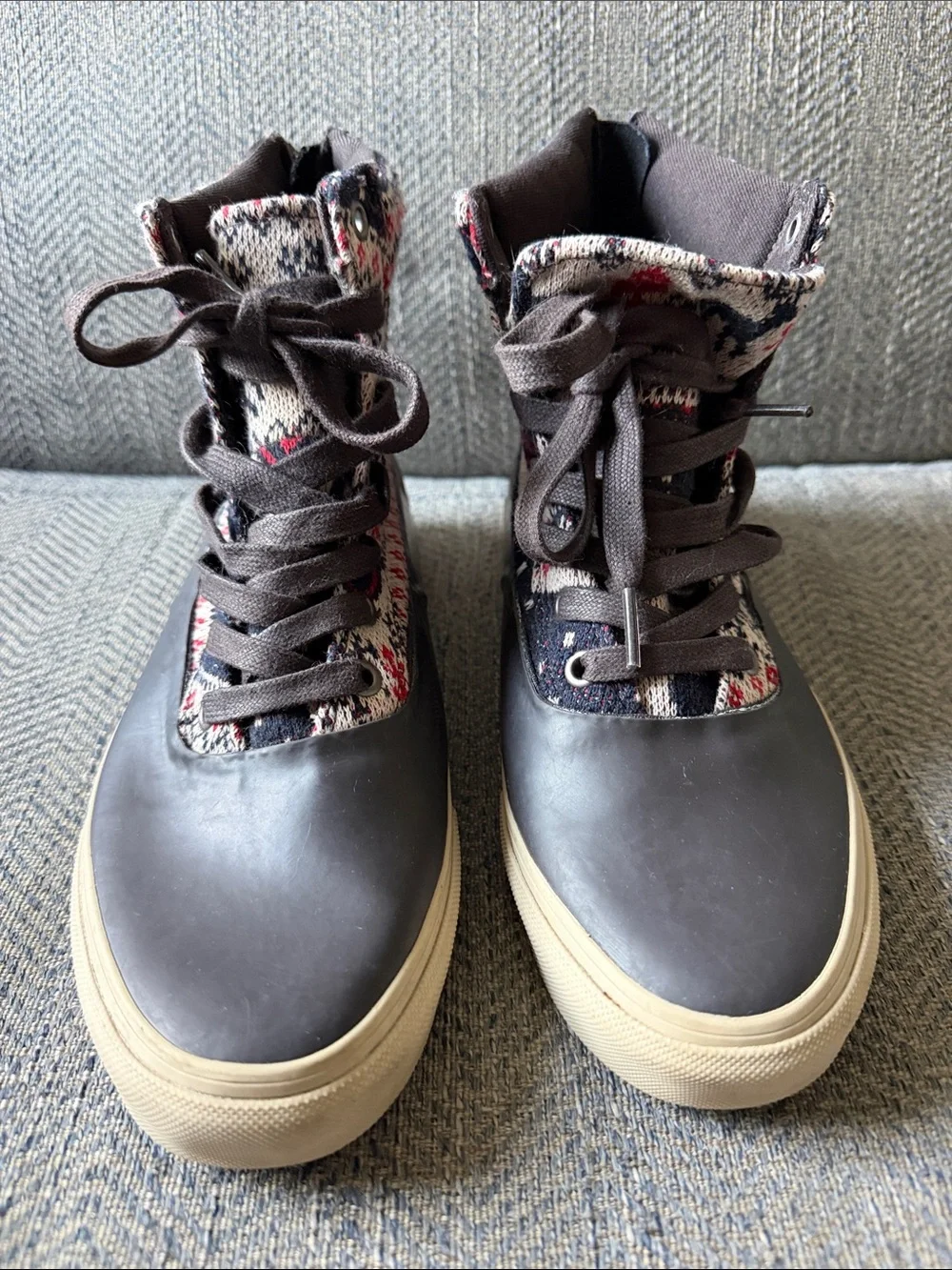 Vans OF the Wall Women’s High Top Knitted Back zip Duck Rubber Sneakers Sz: 7.5